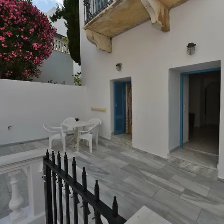 Marina'S Home Tinos Exterior photo